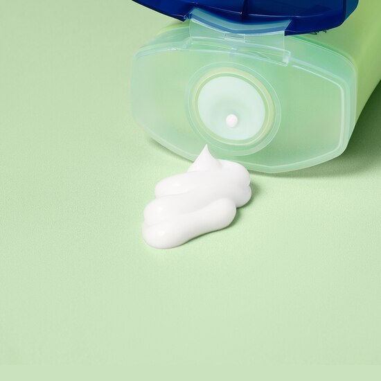 Vaseline Soothing Hydration 48H Moisture- 10 fl oz